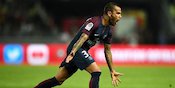 Dani Alves Masih Berharap Main di Premier League