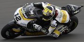 Moto2 Ceko Diperpendek, Luthi Rebut Kemenangan