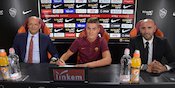 Schick Akan Lakoni Debut Roma Lawan Chapecoense
