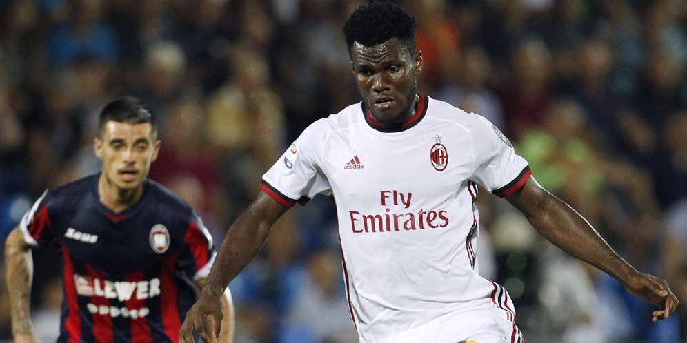 Franck Kessie (c) AFP