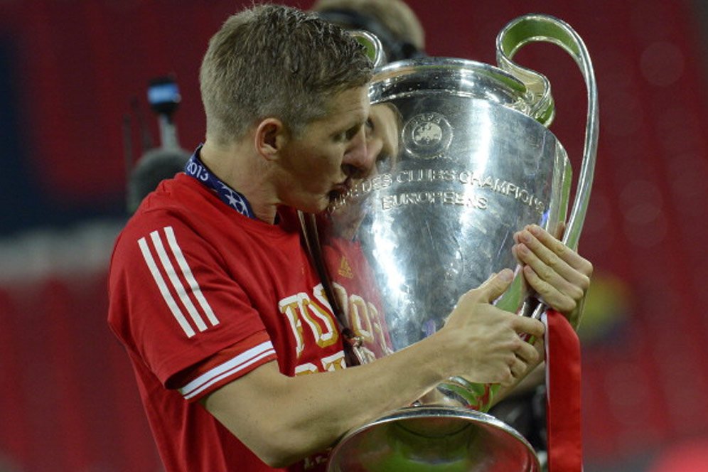 Schweinsteiger: Jangan Ikuti Saya, Ibra! Schweinsteiger: Jangan Ikuti Saya, Ibra!