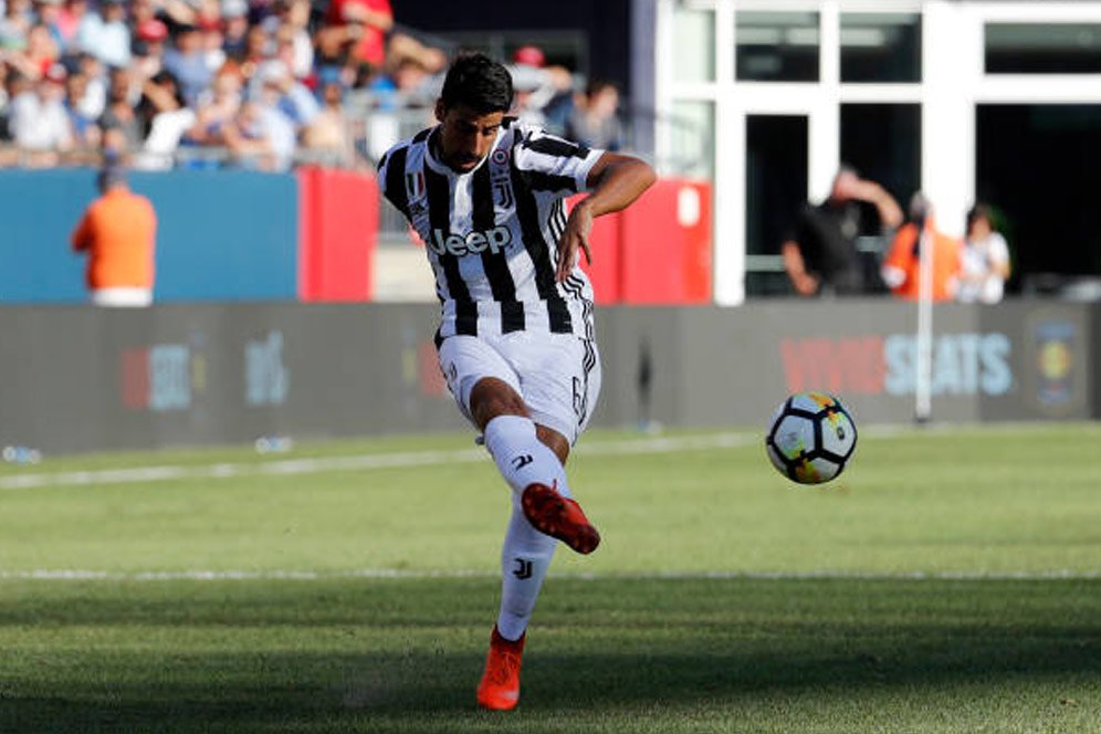 Khedira Pede Skuat Juve Musim Ini Lebih Baik Khedira Pede Skuat Juve Musim Ini Lebih Baik