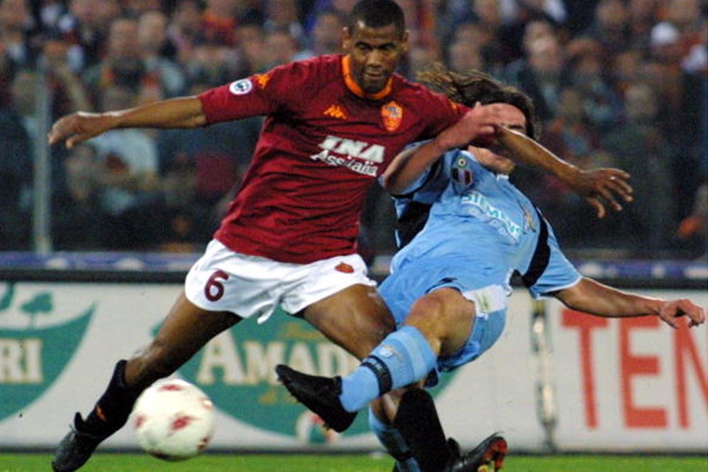 Aldair Ingatkan Presiden Roma Tentang Respek Aldair Ingatkan Presiden Roma Tentang Respek