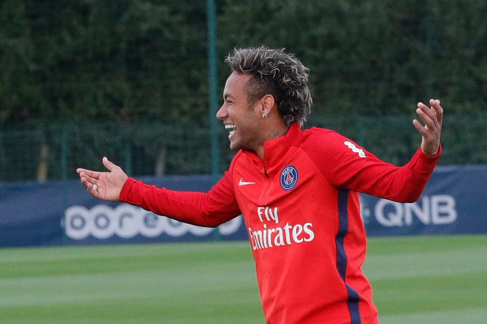 Tambah Pengawalan di PSG, Neymar Rekrut Petarung UFC Tambah Pengawalan di PSG, Neymar Rekrut Petarung UFC