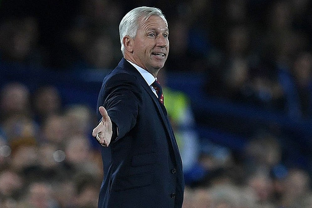 Pardew Resmi Tukangi West Brom Pardew Resmi Tukangi West Brom