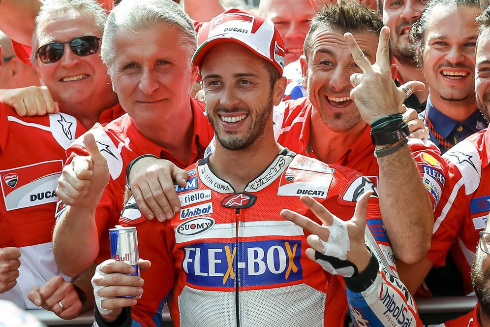 Dovizioso Akui Lorenzo Permudah Kinerja Ducati Dovizioso Akui Lorenzo Permudah Kinerja Ducati