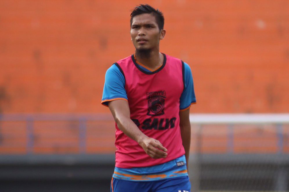 Bhayangkara FC Pinjam Firly Apriansyah Bhayangkara FC Pinjam Firly Apriansyah
