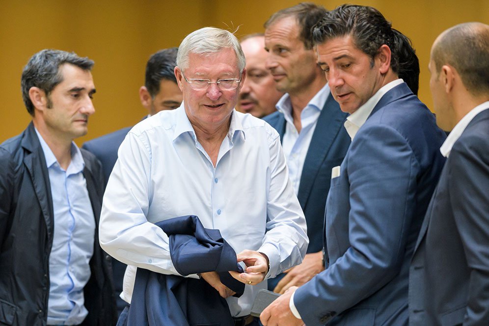 Pendarahan Otak, Sir Alex Ferguson Dilarikan ke Rumah Sakit Pendarahan Otak, Sir Alex Ferguson Dilarikan ke Rumah Sakit