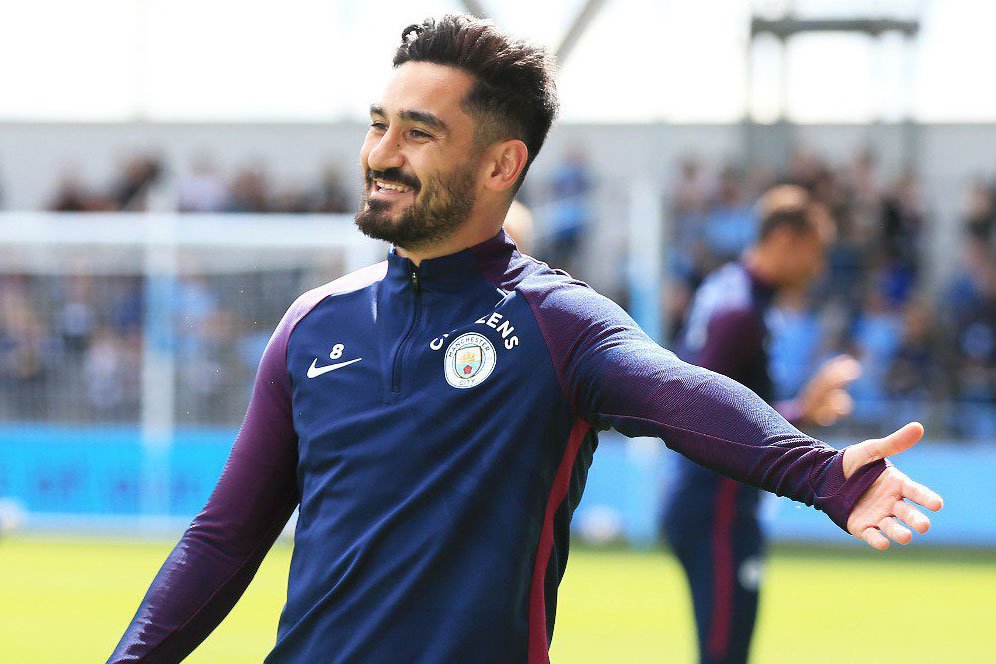 Gundogan: Semuanya Bahagia Begitu Kalahkan Manchester United Gundogan: Semuanya Bahagia Begitu Kalahkan Manchester United