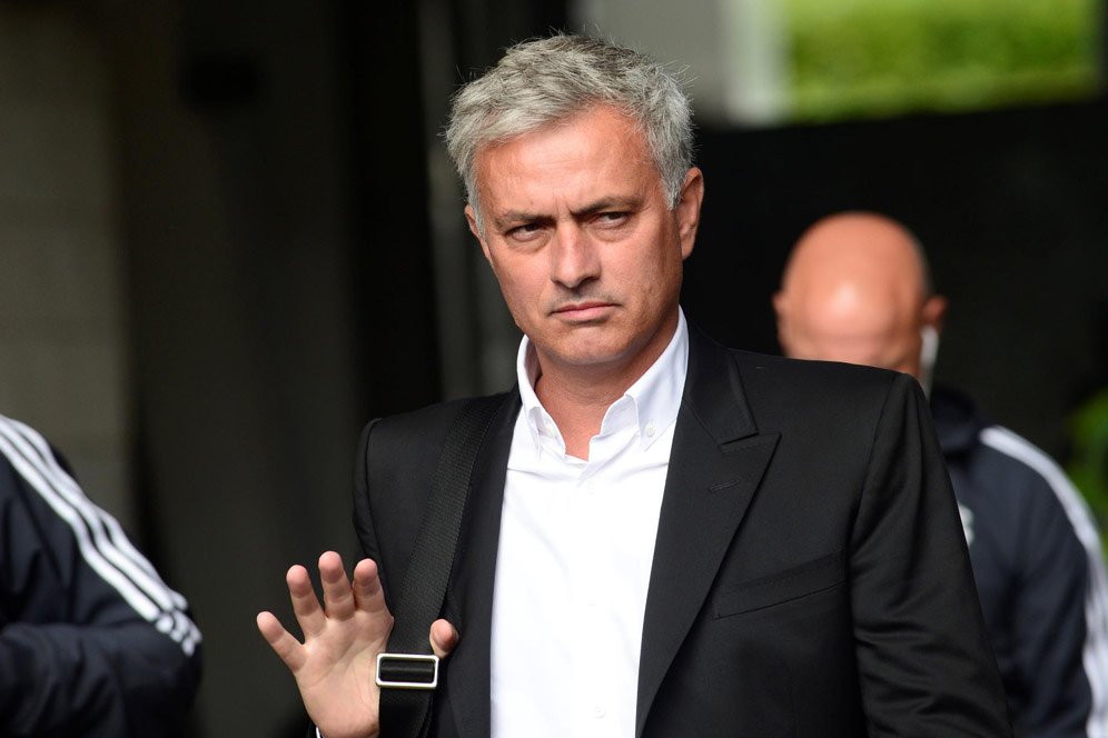 Mourinho Inginkan Sessegnon di MU Mourinho Inginkan Sessegnon di MU