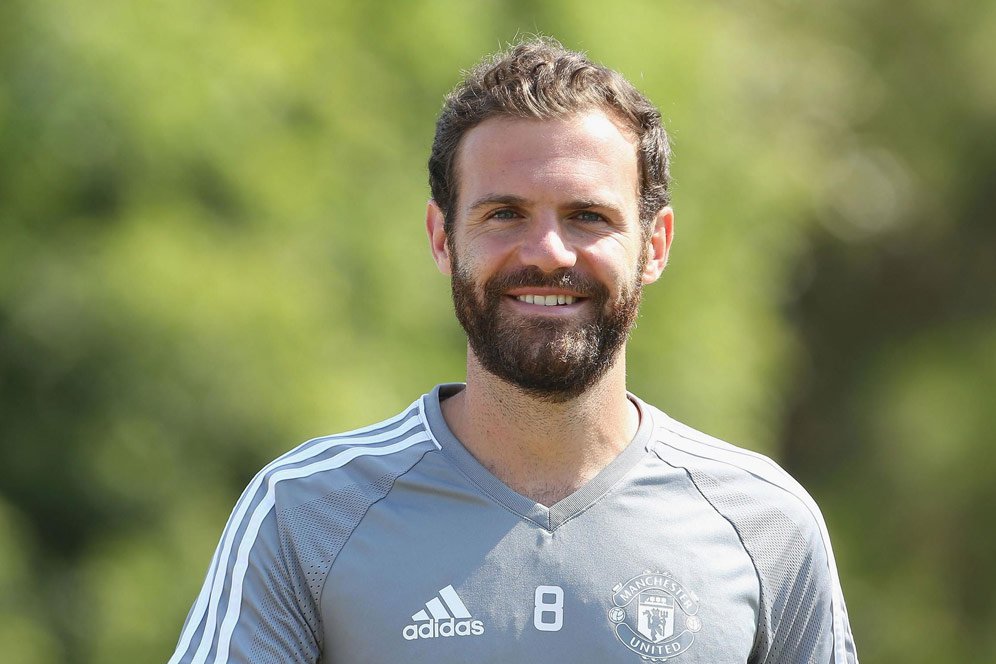 Mata: MU Bermain Harmonis Mata: MU Bermain Harmonis