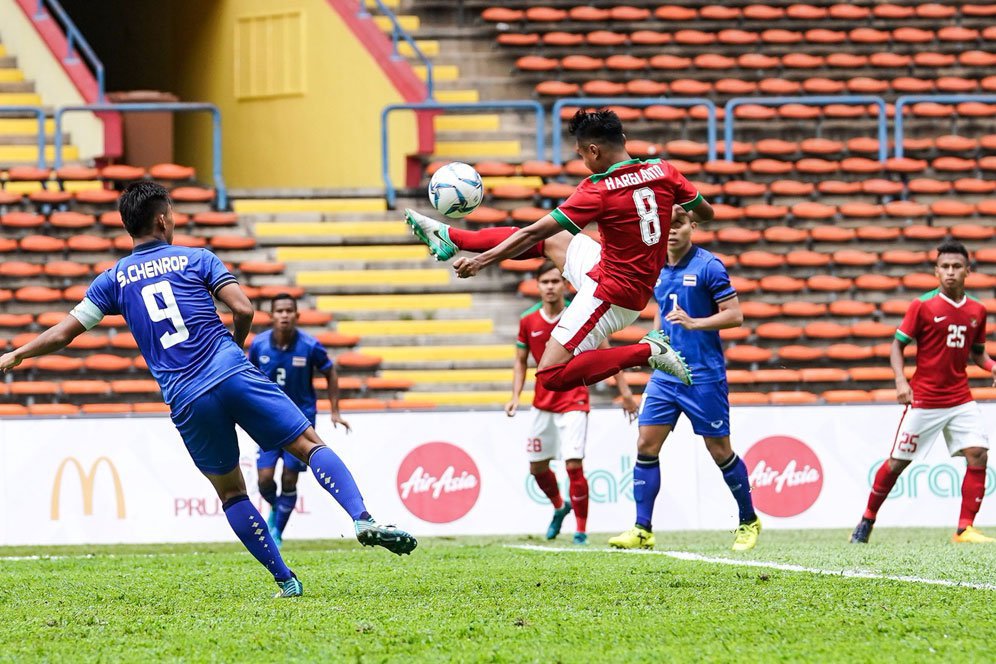 Hargianto Diminta untuk Juga Bisa Cetak Gol Bagi Persija Hargianto Diminta untuk Juga Bisa Cetak Gol Bagi Persija