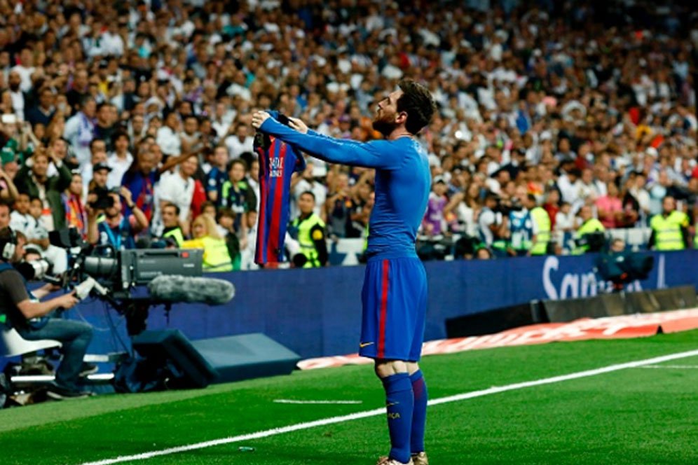 Mengenang Selebrasi Gol Ikonik Lionel Messi: Jemur Jersey di Bernabeu