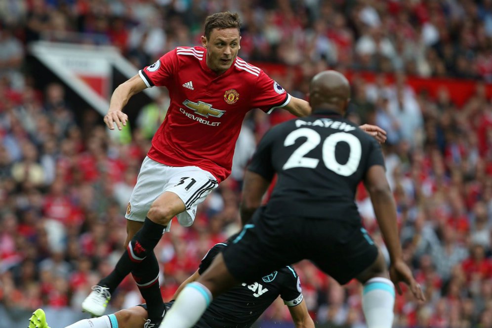 Eks MU Ini Sempat Tak Percaya Matic Pindah ke Old Trafford Eks MU Ini Sempat Tak Percaya Matic Pindah ke Old Trafford