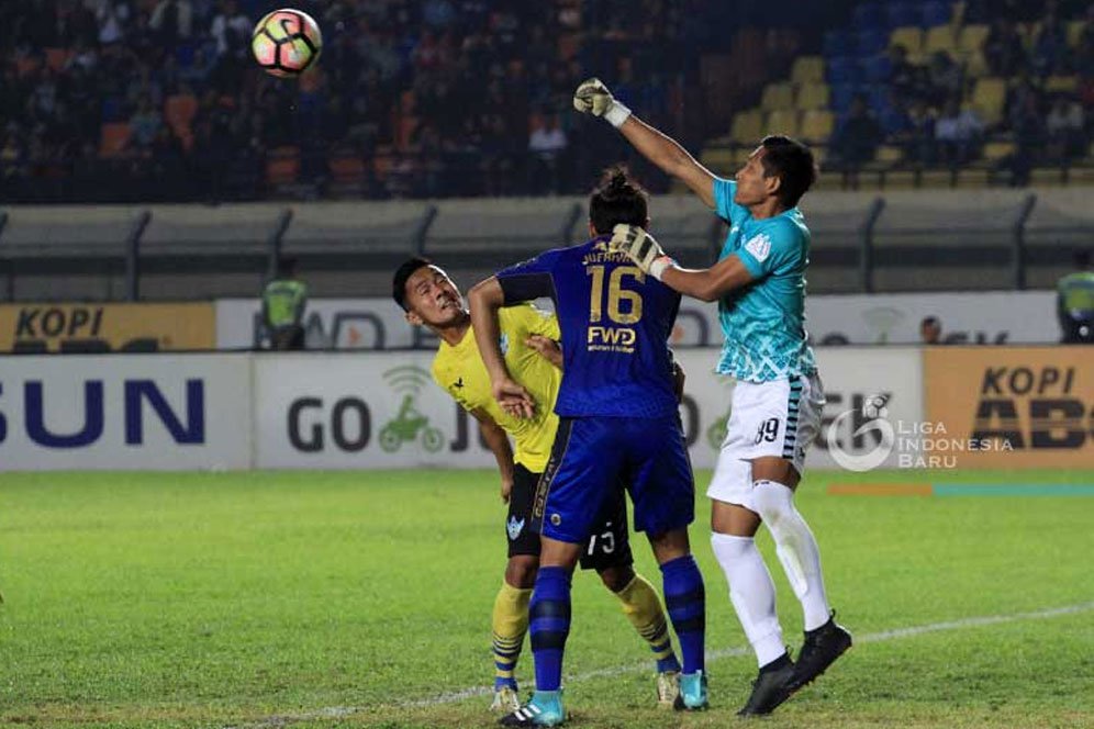 Kiper Persegres Ini Banjir Tawaran dari Klub Liga 2 Kiper Persegres Ini Banjir Tawaran dari Klub Liga 2