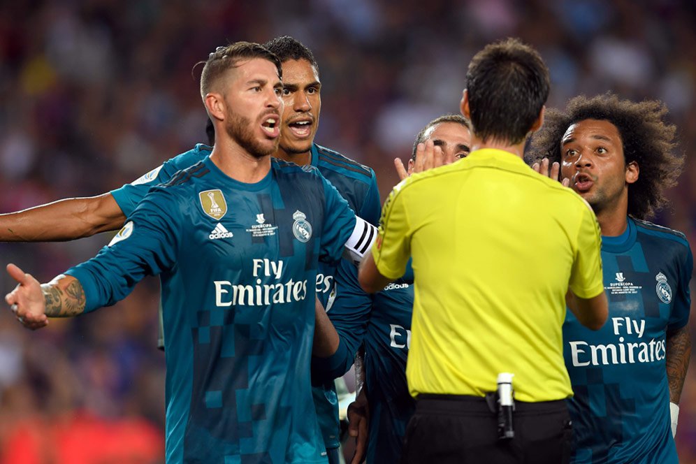 Ramos Berharap Kartu Merah Ronaldo Dibatalkan Ramos Berharap Kartu Merah Ronaldo Dibatalkan