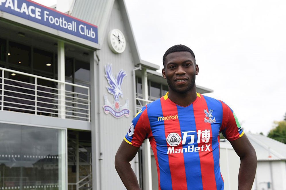 Fosu-Mensah Jadi Pemain Penting di Crystal Palace Fosu-Mensah Jadi Pemain Penting di Crystal Palace