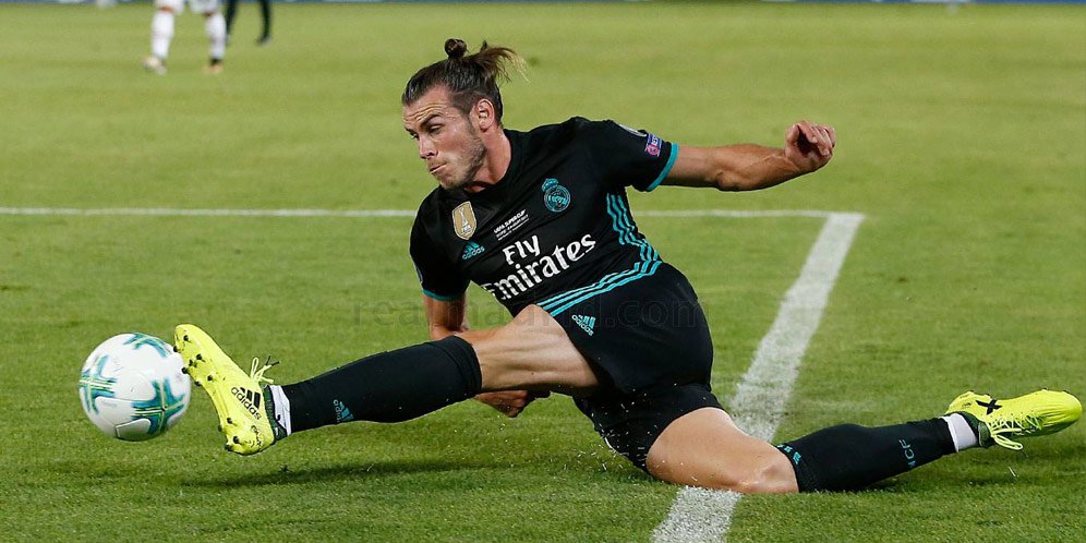 Gareth Bale vs Manchester United.