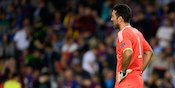 Kemunculan Jersei Gianluigi Buffon di Tempat Latihan Makedonia Utara Kemunculan Jersei Gianluigi Buffon di Tempat Latihan Makedonia Utara