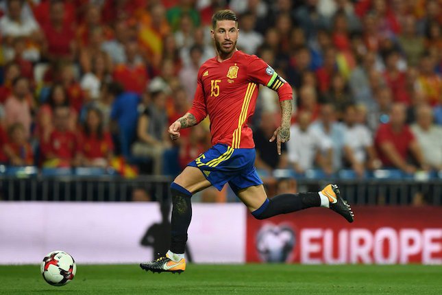 Bek Kuat Spanyol Bek Kuat Spanyol