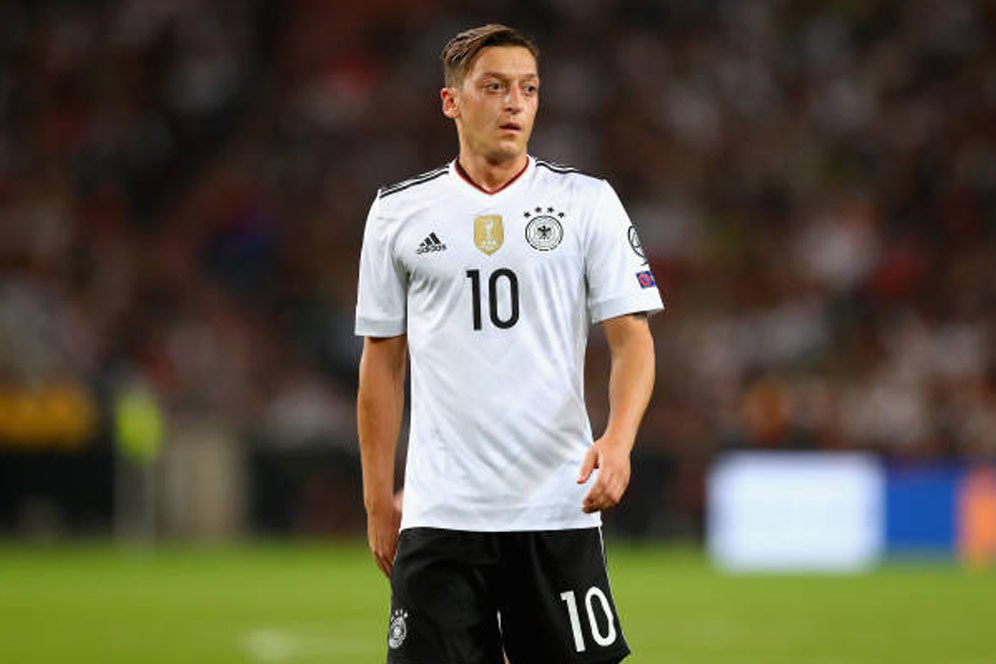 Setahun Sejak Gol Terakhir Mesut Ozil Setahun Sejak Gol Terakhir Mesut Ozil