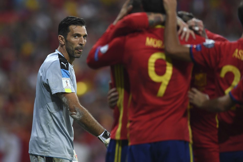 Buffon Siap Beri Jawaban di Atas Lapangan Buffon Siap Beri Jawaban di Atas Lapangan