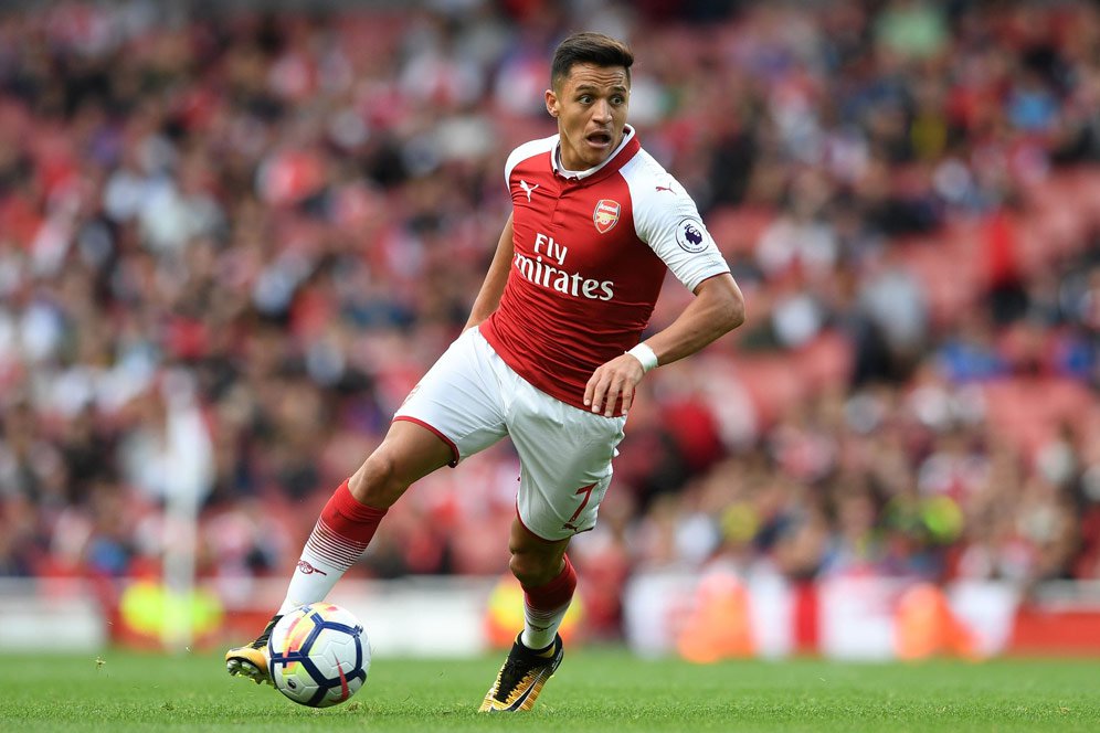 Carragher: Sanchez Itu Penyerang, Harusnya Pilih City Bukan MU! Carragher: Sanchez Itu Penyerang, Harusnya Pilih City Bukan MU!