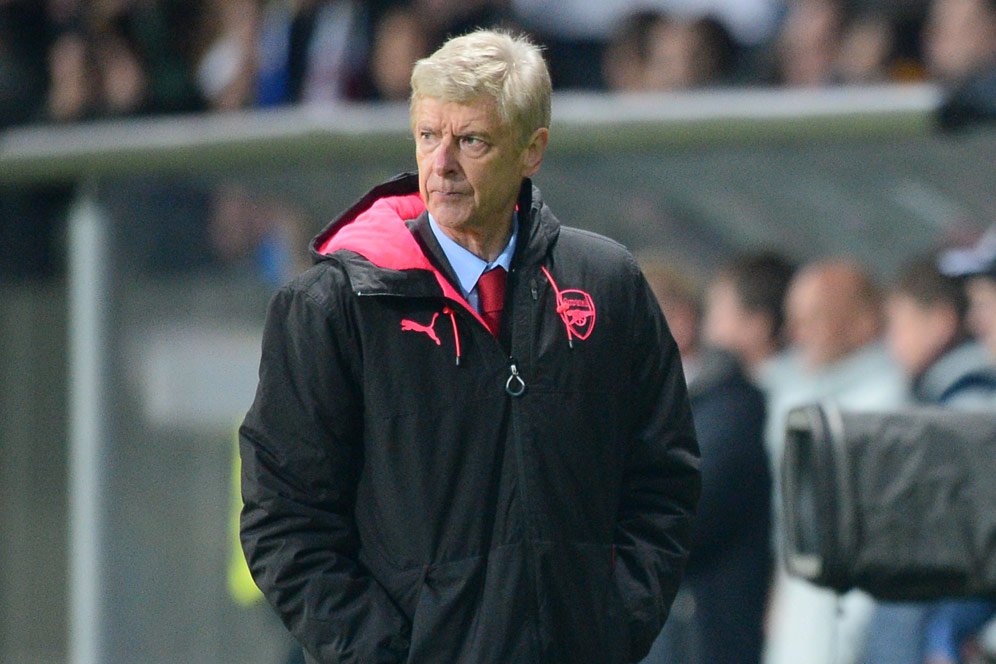 Wenger Tertekan, Pemilik Arsenal Salahkan Suporter Fanatik Wenger Tertekan, Pemilik Arsenal Salahkan Suporter Fanatik