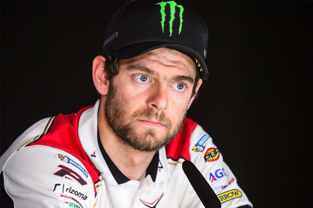 Mengapa Cal Crutchlow Tak Punya Pelatih Balap? Mengapa Cal Crutchlow Tak Punya Pelatih Balap?