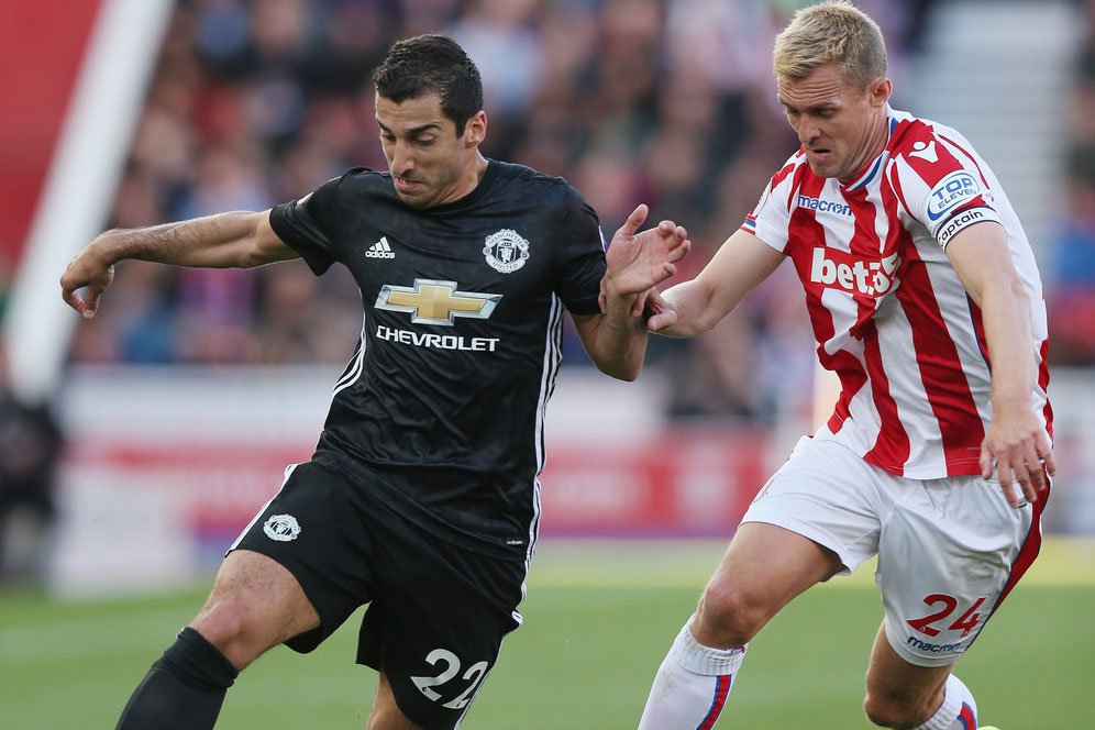 Bukan Sebagai Pemain, MU Segera Pulangkan Darren Fletcher