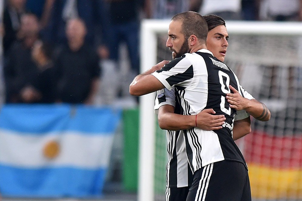 Costa Beri Pujian Dybala dan Pembelaan Untuk Higuain Costa Beri Pujian Dybala dan Pembelaan Untuk Higuain