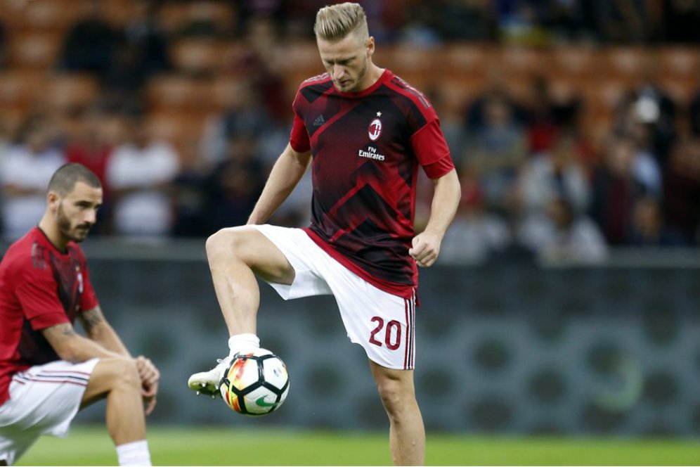 Penilaian Positif Abate Terkait Skema Tiga Bek Milan Penilaian Positif Abate Terkait Skema Tiga Bek Milan