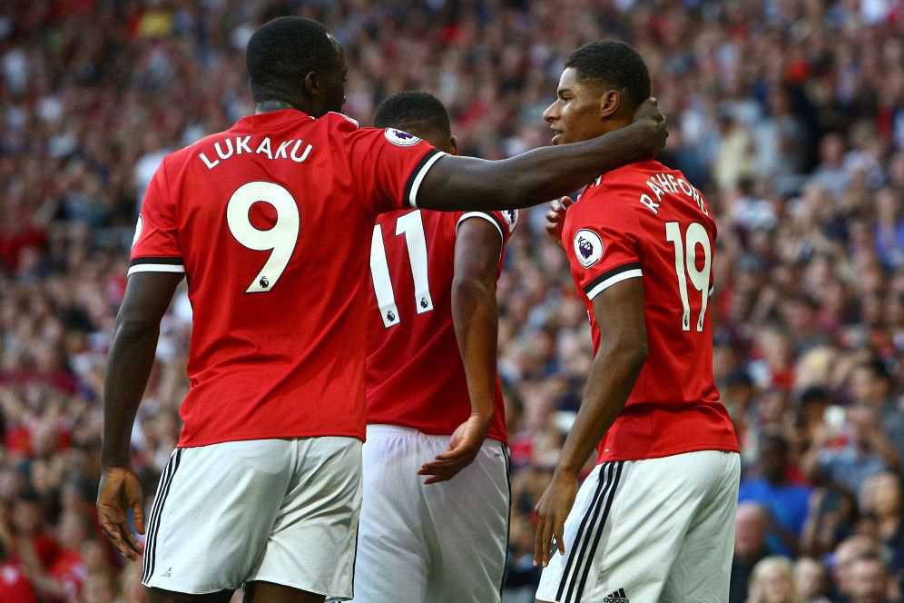 Bailly: Kritik Adalah Sesuatu yang Normal di MU Bailly: Kritik Adalah Sesuatu yang Normal di MU