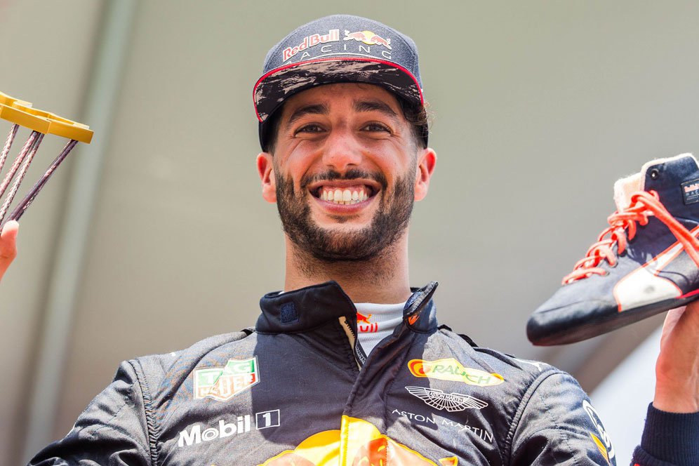 Ricciardo: MotoGP Memang Seru, Tapi F1 Adalah 'Raja' Ricciardo: MotoGP Memang Seru, Tapi F1 Adalah 'Raja'
