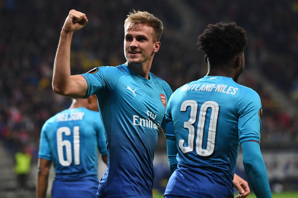 Wenger Bahagia Dengan Perkembangan Rob Holding Wenger Bahagia Dengan Perkembangan Rob Holding