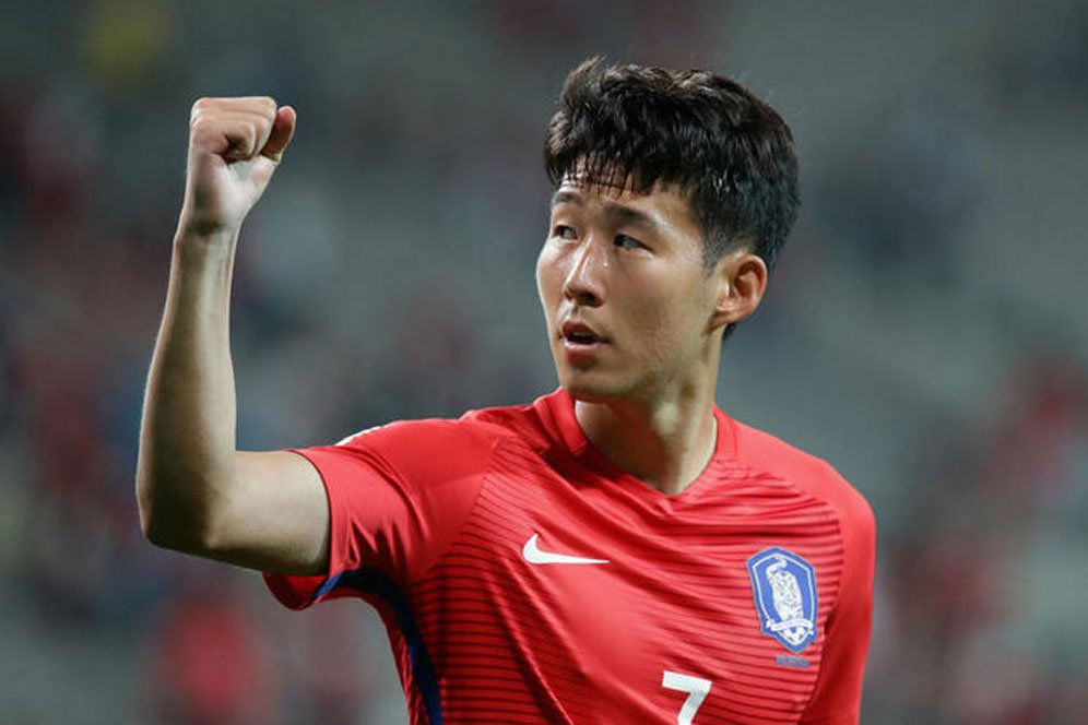 Kabar Baik! Antonio Conte Sebut Son Heung-Min Bisa Berangkat ke Piala Dunia 2022 Kabar Baik! Antonio Conte Sebut Son Heung-Min Bisa Berangkat ke Piala Dunia 2022