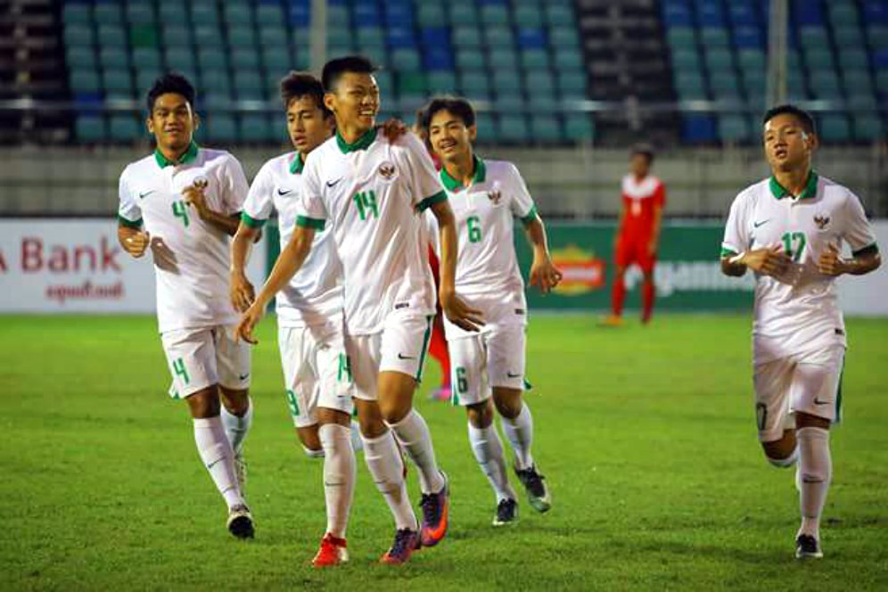 Bantai Filipina Dengan Skor Telak, Indra Sebut Timnas U-19 Masih Harus Dipoles Bantai Filipina Dengan Skor Telak, Indra Sebut Timnas U-19 Masih Harus Dipoles