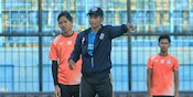 Joko Susilo Puji Performa Kiper Muda Arema FC