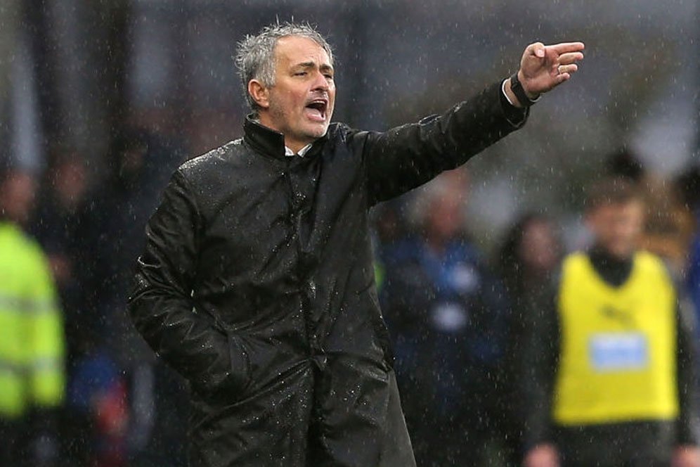 MU Tak Becus Latihan, Mourinho 'Meledak' di Carrington MU Tak Becus Latihan, Mourinho 'Meledak' di Carrington