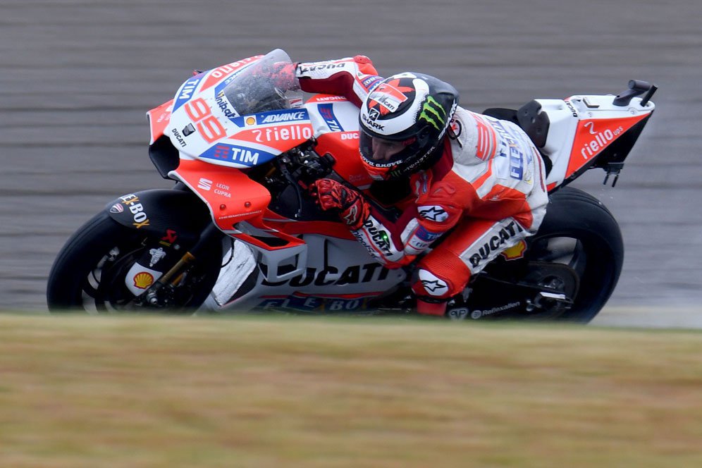 Lorenzo: Ducati Tegaskan Gelar Dunia Dovi Lebih Penting Lorenzo: Ducati Tegaskan Gelar Dunia Dovi Lebih Penting