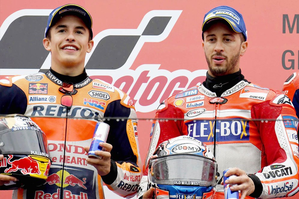 Marquez Minta Maaf Senggol Dovizioso di Tikungan 3 Marquez Minta Maaf Senggol Dovizioso di Tikungan 3