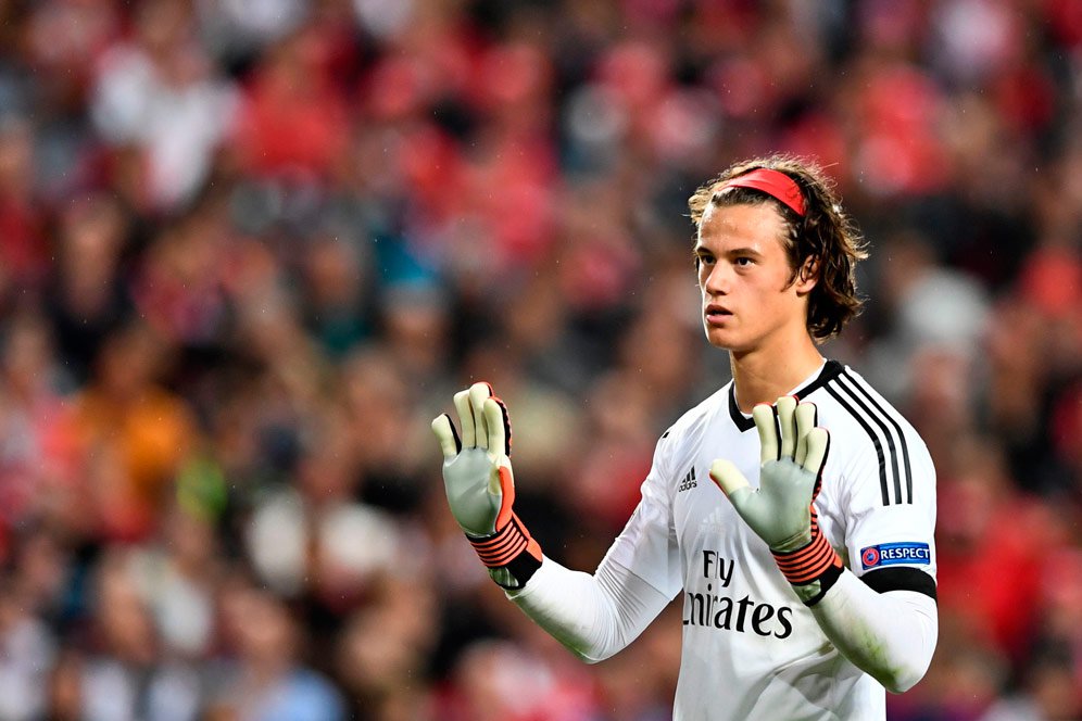 Apes Lagi Lawan MU, Kiper Benfica Tetap Enjoy Apes Lagi Lawan MU, Kiper Benfica Tetap Enjoy