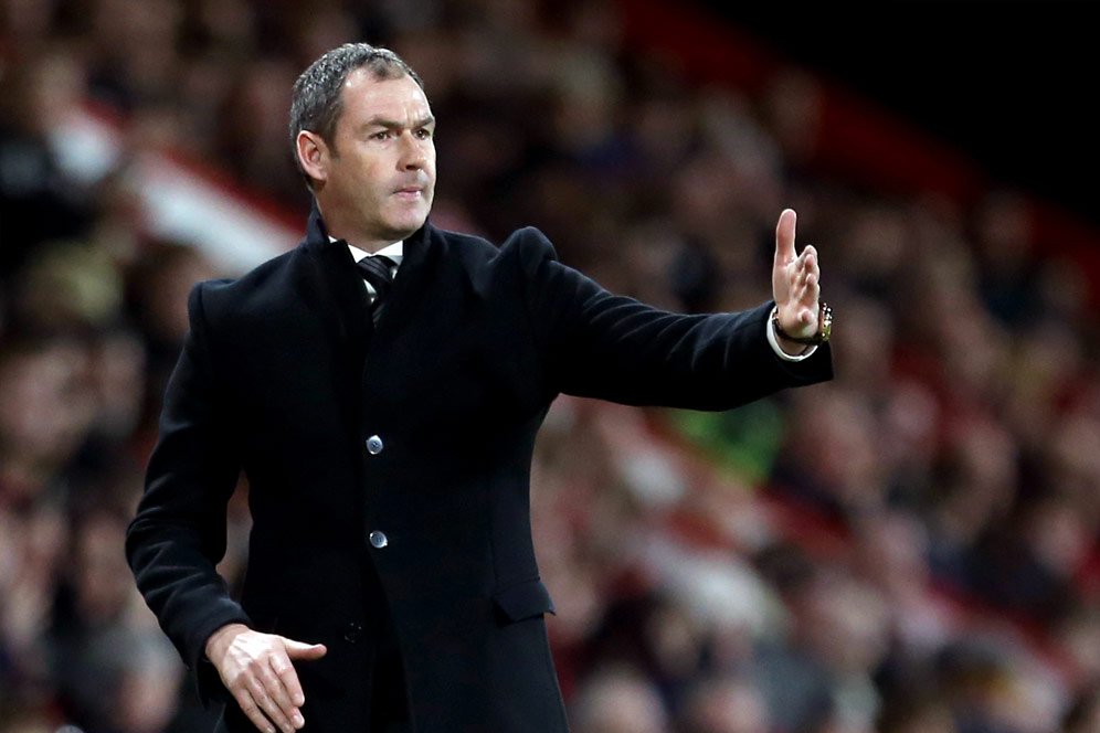 Clement: Swansea Sulitkan Arsenal Hingga Akhir Clement: Swansea Sulitkan Arsenal Hingga Akhir