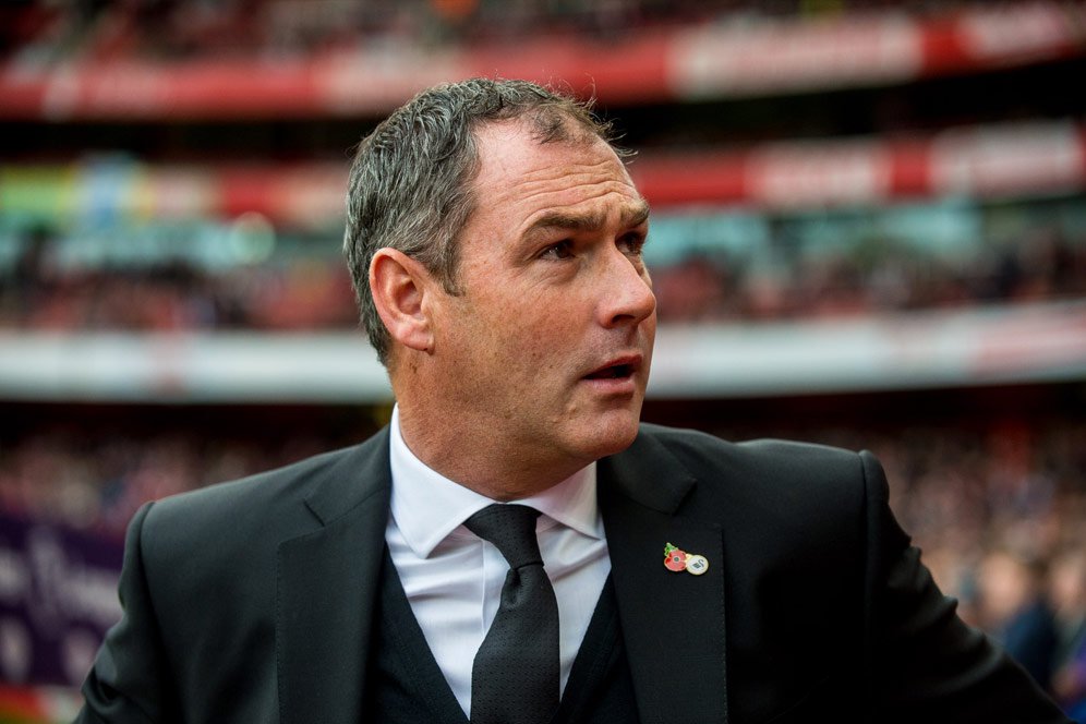 Clement: Swansea Tak Layak Kalah Dari Arsenal Clement: Swansea Tak Layak Kalah Dari Arsenal