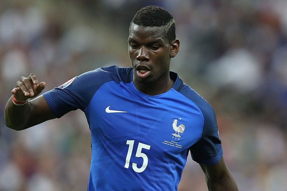 Hangout Bareng, Pogba Kena Troll Sadis Balotelli Hangout Bareng, Pogba Kena Troll Sadis Balotelli