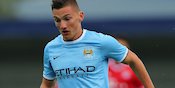 Baru 22 Tahun, Pemain Man City Ini Pensiun karena Sakit Jantung Baru 22 Tahun, Pemain Man City Ini Pensiun karena Sakit Jantung