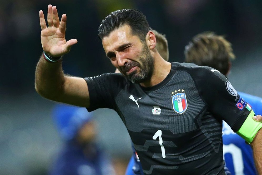 Ivan Rakitic Jadi Menangis Gara-gara Buffon Ivan Rakitic Jadi Menangis Gara-gara Buffon
