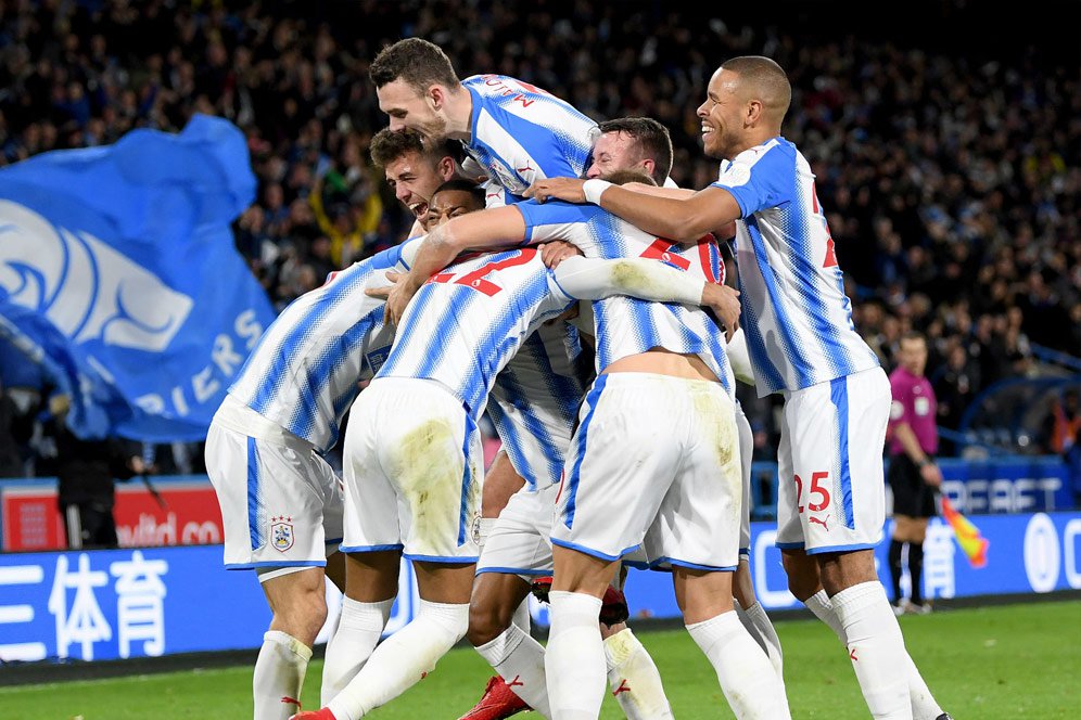 Hadapi MU, Huddersfield Diminta Bermain Lepas Hadapi MU, Huddersfield Diminta Bermain Lepas
