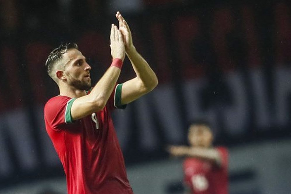 Komitmen Ilija Spasojevic untuk Timnas Indonesia: Berat Turun 5 Kilo, Siap Main di Semua Posisi! Komitmen Ilija Spasojevic untuk Timnas Indonesia: Berat Turun 5 Kilo, Siap Main di Semua Posisi!