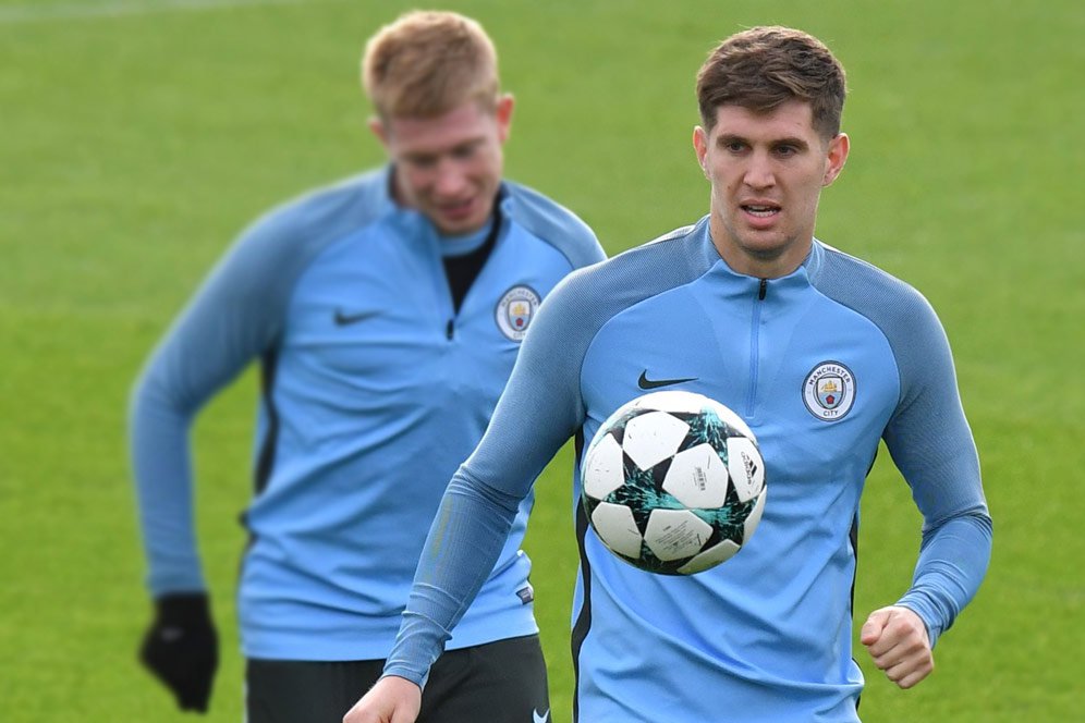Keown: John Stones Berkembang Pesat Keown: John Stones Berkembang Pesat